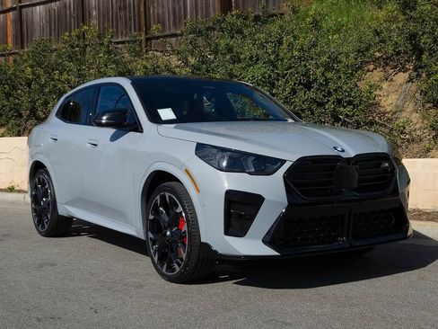 New 2026 BMW X2 M35i w/ Technology Package image 2