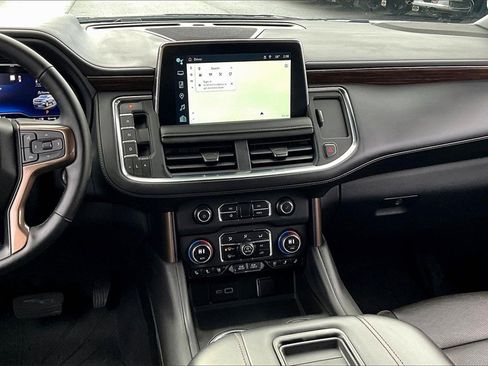 Used 2023 Chevrolet Tahoe High Country image 6