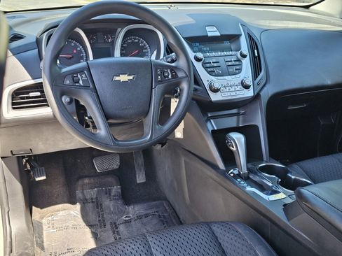 Used 2015 Chevrolet Equinox LS FWD image 29