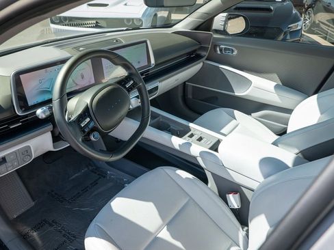 Used 2023 Hyundai Ioniq 6 SEL image 14