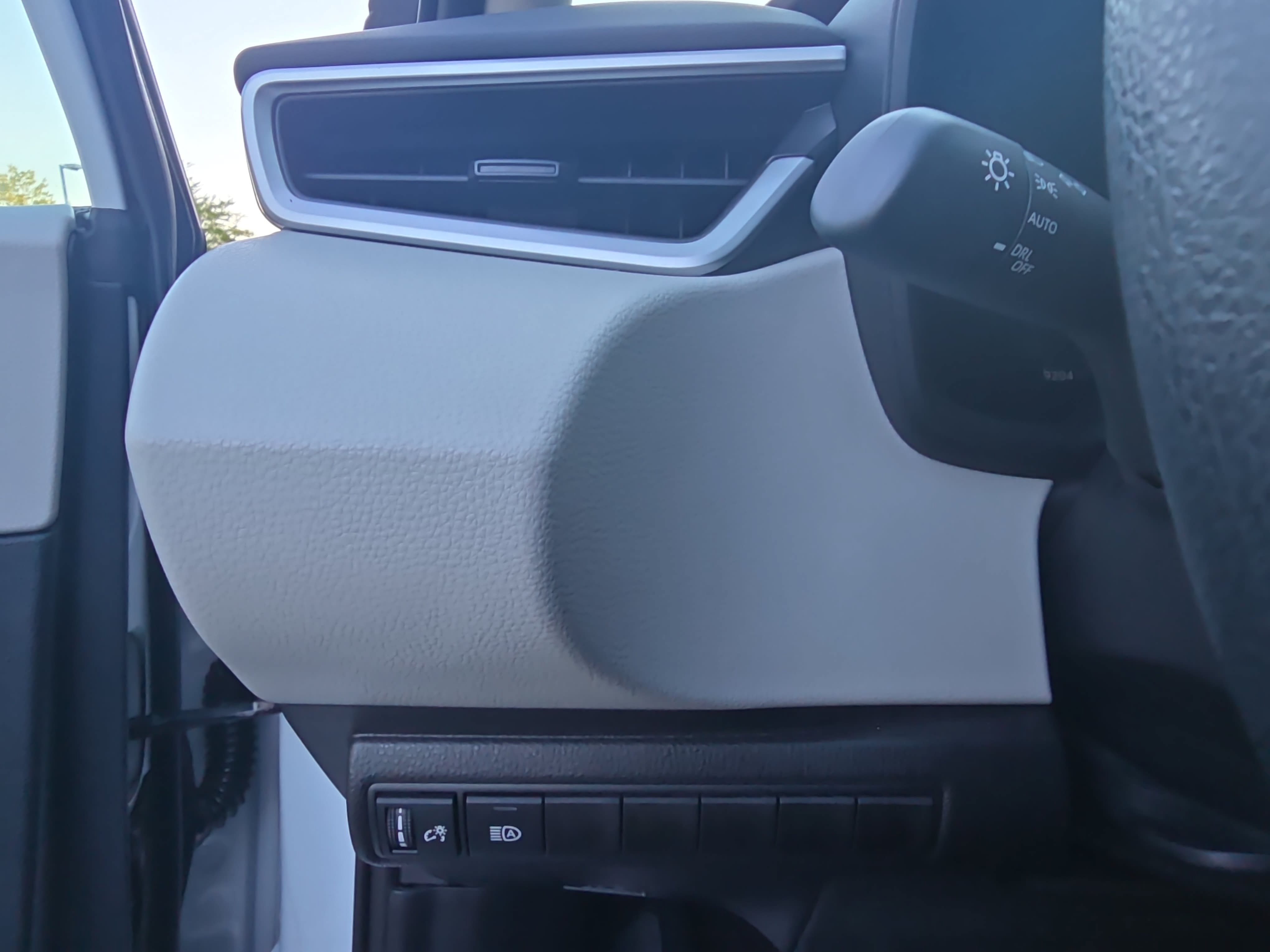 Used 2026 Toyota Corolla LE FWD image 23