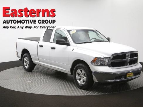 Used 2023 RAM 1500 Tradesman w/ Chrome Appearance Group RWD image 51