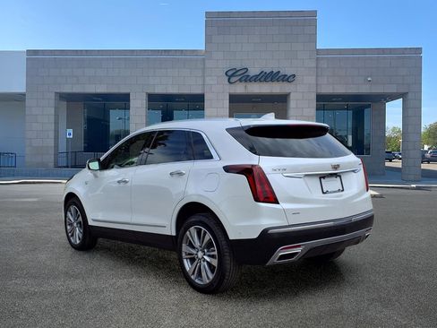 New 2026 Cadillac XT5 Premium Luxury w/ LPO, Floor Liner Package AWD/4WD image 6