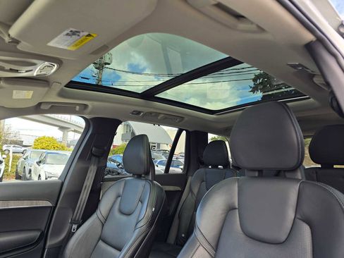 Certified 2022 Volvo XC90 T8 Inscription w/ Advanced Package image 22