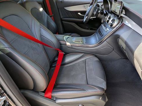 Used 2022 Mercedes-Benz GLC 43 AMG 4MATIC image 18