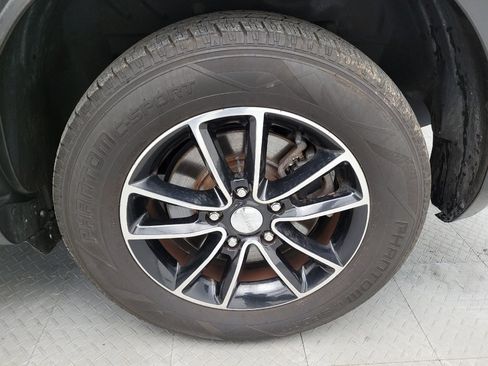 Used 2017 Dodge Journey SE w/ Flexible Seating Group image 31