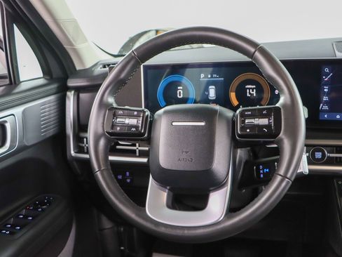 Used 2025 Hyundai Santa Fe XRT image 12