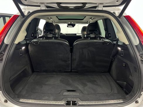 Used 2019 Volvo XC90 T5 Momentum w/ Advanced Package image 20
