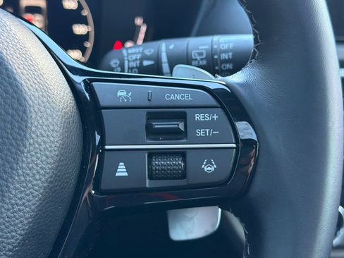 Used 2025 Acura ADX AWD image 31