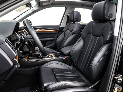 Used 2024 Audi Q5 e Premium Plus image 16