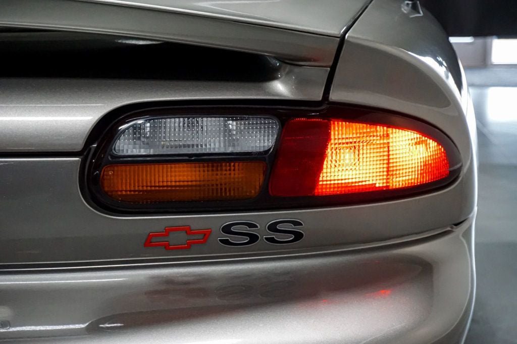 Used 2002 Chevrolet Camaro Z28 w/ SS Performance/Appearance Pkg RWD image 65