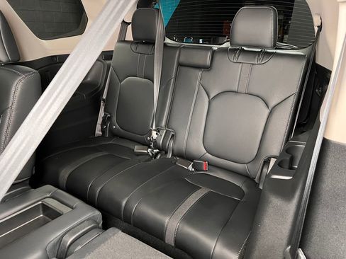 Used 2025 Honda Pilot Touring image 22