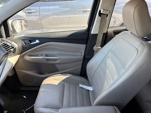 Used 2018 Ford Escape SEL AWD/4WD image 12