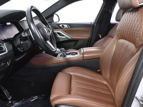 Used 2022 BMW X6 xDrive40i w/ M Sport Package AWD/4WD image 13
