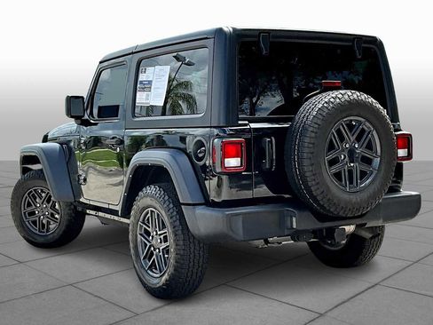 Used 2024 Jeep Wrangler Sport S image 10