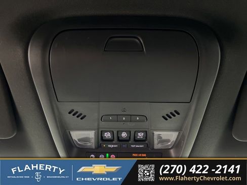 Used 2024 Buick Enclave Essence w/ Experience Buick Package AWD/4WD image 34