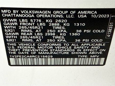 Used 2024 Volkswagen Atlas Cross Sport SEL Premium R-Line AWD/4WD image 34