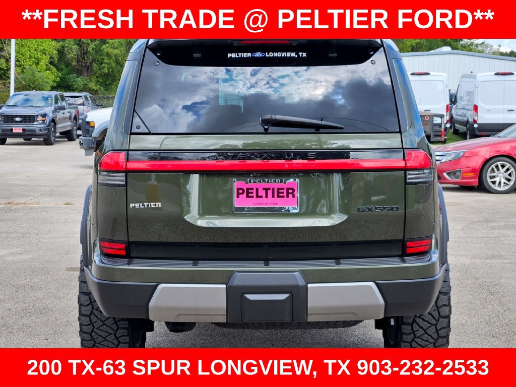 Used 2024 Lexus GX 550 AWD/4WD image 5