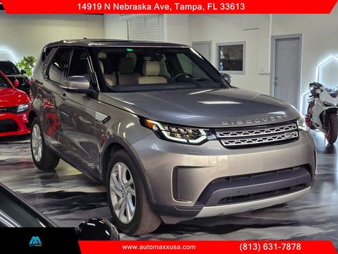 Used 2018 Land Rover Discovery HSE image 8