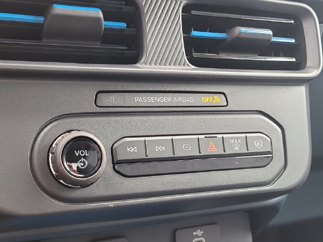 New 2026 Ford Maverick XLT w/ XLT Luxury Package FWD image 25