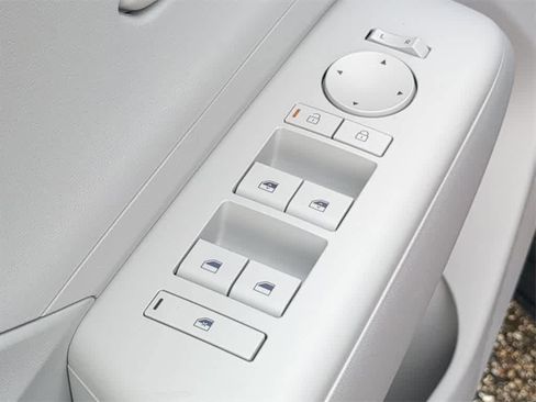 New 2026 Hyundai Kona SEL Sport image 18