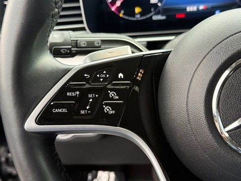 Used 2024 Mercedes-Benz GLE 450 4MATIC image 24