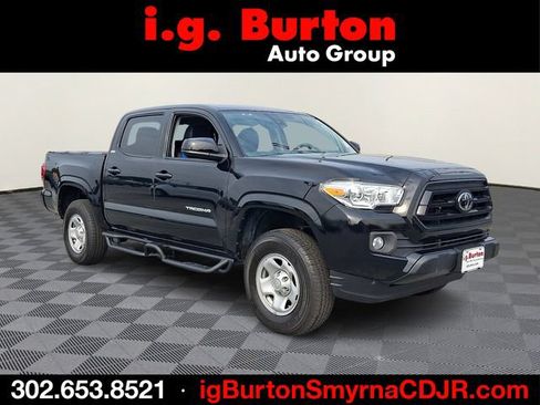 Used 2023 Toyota Tacoma SR AWD/4WD image 1