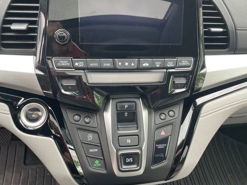 Used 2020 Honda Odyssey Elite image 9
