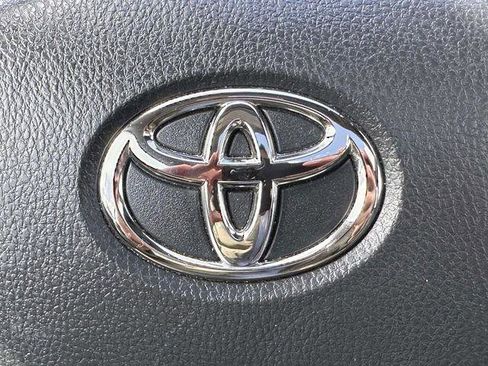 Used 2024 Toyota Camry SE FWD image 26