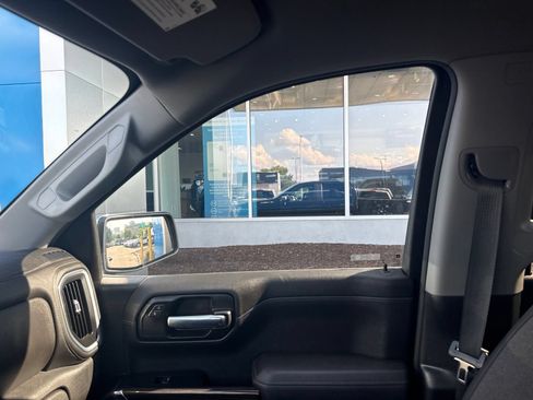 Used 2021 Chevrolet Silverado 1500 LT AWD/4WD image 28