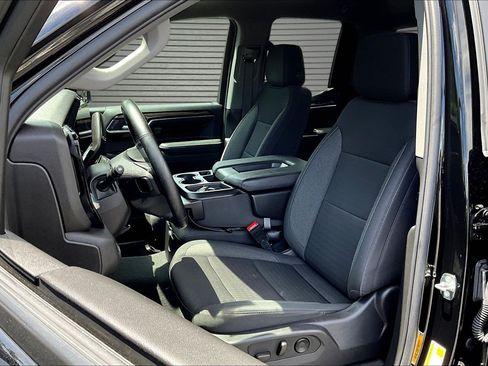 Used 2024 Chevrolet Silverado 1500 LT AWD/4WD image 14