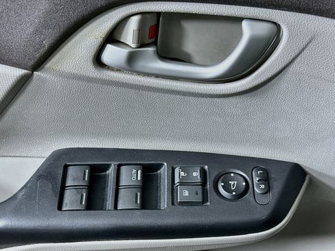 Used 2012 Honda Civic LX image 15