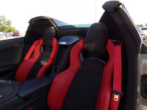 Used 2024 Chevrolet Corvette Z06 RWD image 24