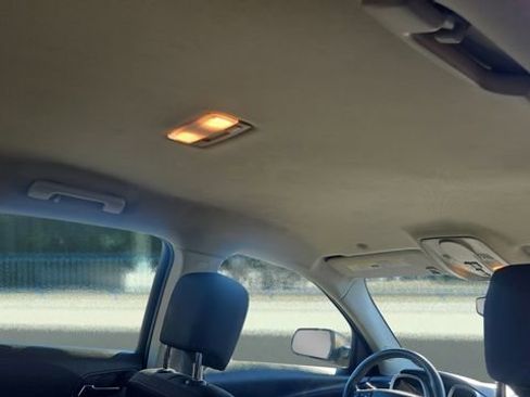 Used 2014 Chevrolet Equinox LS image 16