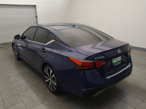 Used 2019 Nissan Altima 2.5 SR w/ SR Premium Package FWD image 5