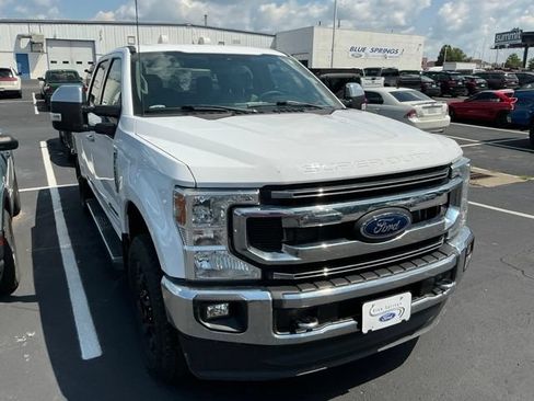 Used 2021 Ford F250 XLT w/ XLT Premium Package AWD/4WD image 5