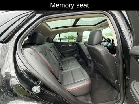 Used 2022 Buick Envision Essence w/ Sport Touring Package AWD/4WD image 10