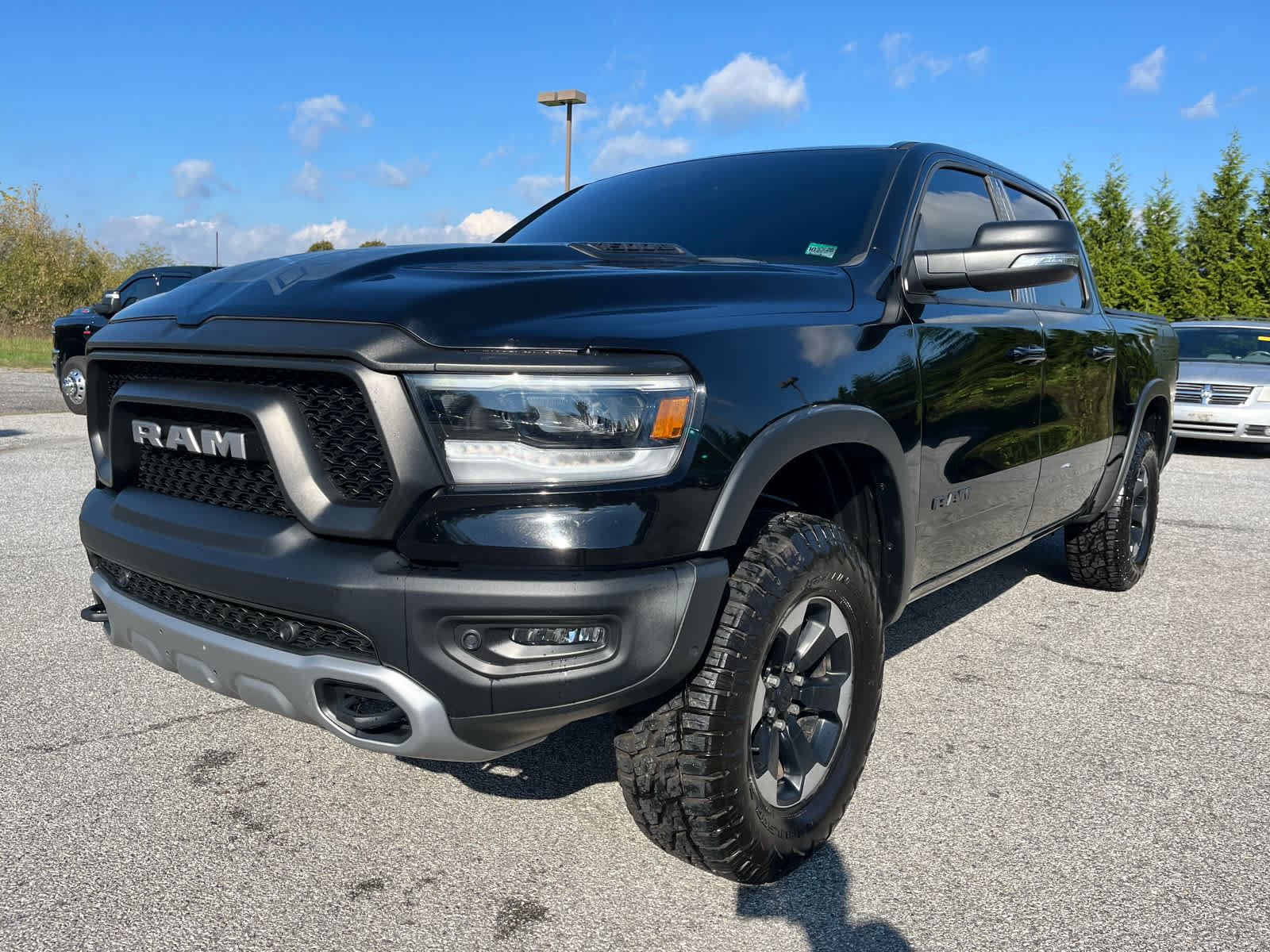 Used 2020 RAM 1500 Rebel w/ Rebel Level 2 Equipment Group AWD/4WD image 7