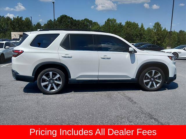 Used 2025 Honda Pilot Elite image 2