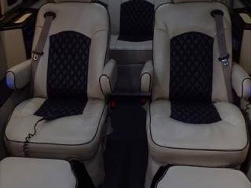 Used 2016 Mercedes-Benz Sprinter 2500 image 29