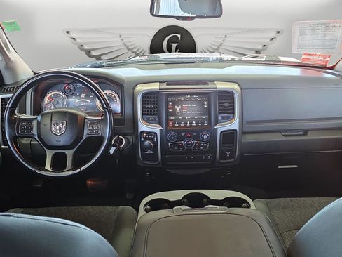 Used 2018 RAM 1500 Big Horn image 10