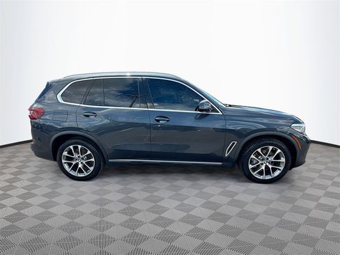 Used 2019 BMW X5 xDrive40i w/ Premium Package 2 image 9