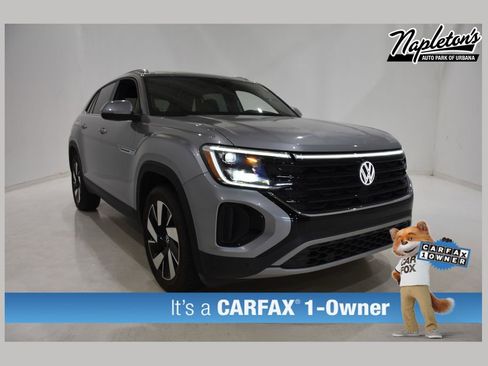 Used 2025 Volkswagen Atlas Cross Sport SE AWD/4WD image 1