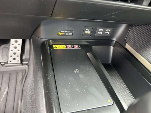 New 2026 Toyota Camry SE FWD image 22