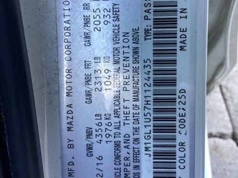 Used 2017 MAZDA MAZDA6 Sport image 32