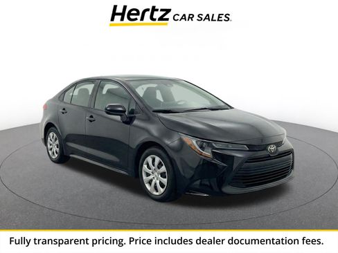 Used 2025 Toyota Corolla LE FWD image 1