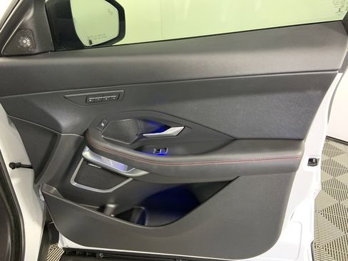 Used 2018 Jaguar E-PACE First Edition image 23