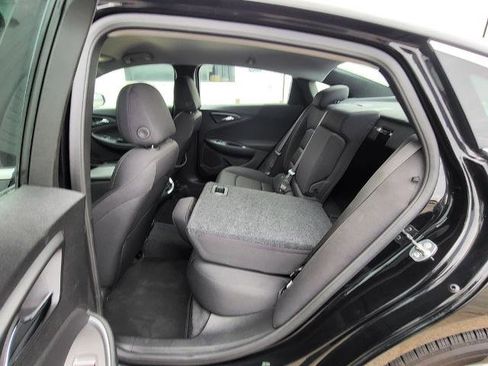 Used 2025 Chevrolet Malibu LT image 23