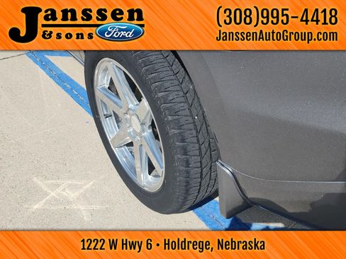 Used 2021 Buick Enclave Avenir FWD image 18