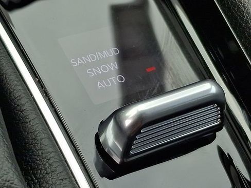 Used 2024 Jeep Compass Limited w/ Elite Group image 26